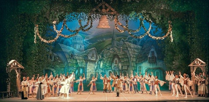 COPPELIA el clasico ballet en una PUESTA AÑIÑADA y SIN SORPRESAS – Teatro Colón