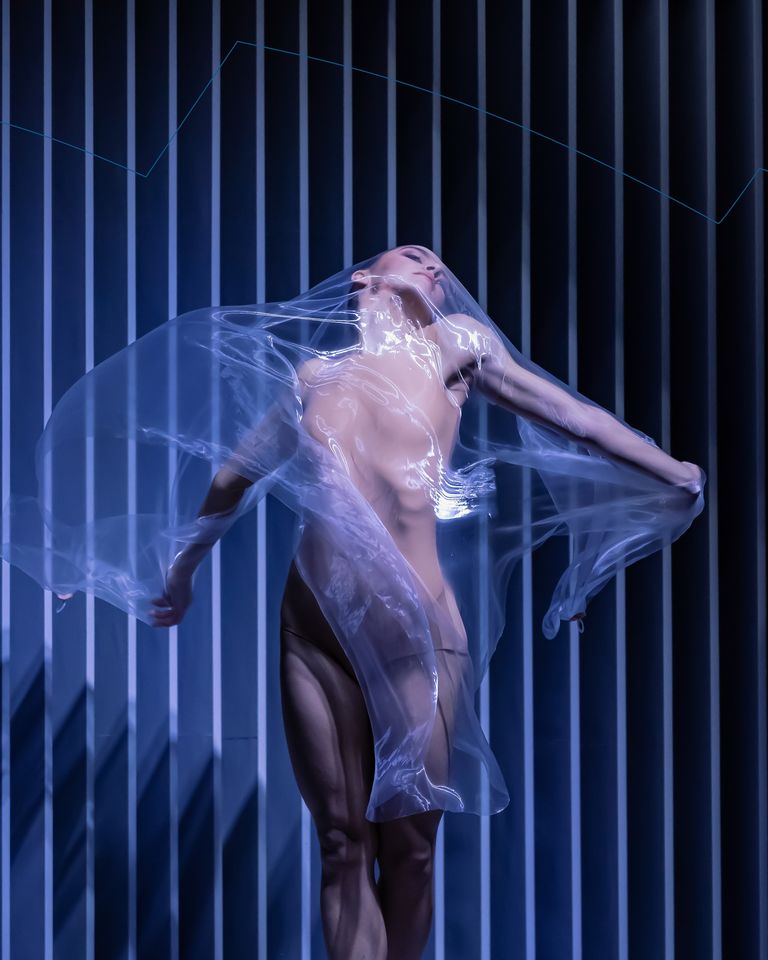 Lago de los Cisnes de Inger,  Una versión revolucionaria que desafía las normas del amor y la libertad – Semperoper. Dresden