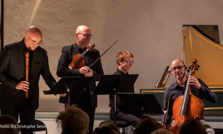 La Orquesta Barroca de Montauban Les Passions se presenta en el Salón Dorado