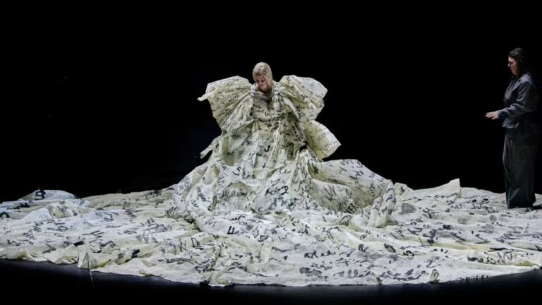 Tristán e Isolda en Bayreuth 2024: ¡Entre el Ensueño y la Siesta Colectiva!