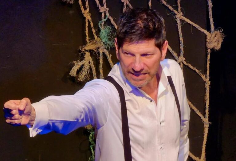 Novecento: Cuando la Sencillez se Convierte en Grandeza de la Mano de Julio Viera