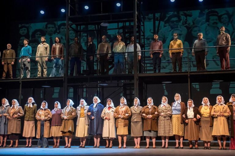 Ópera: ESTABA LA MADRE dolor argentino al Pie de la Cruz – Teatro Argentino de La Plata