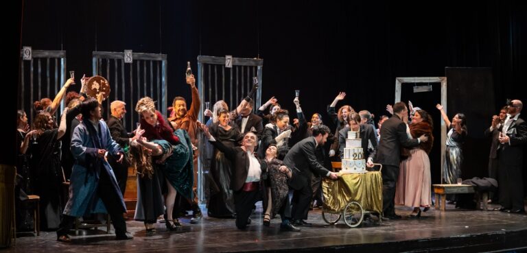 Un Murcielago, que celebró a lo grande, los diez años del Opera Festival Buenos Aires