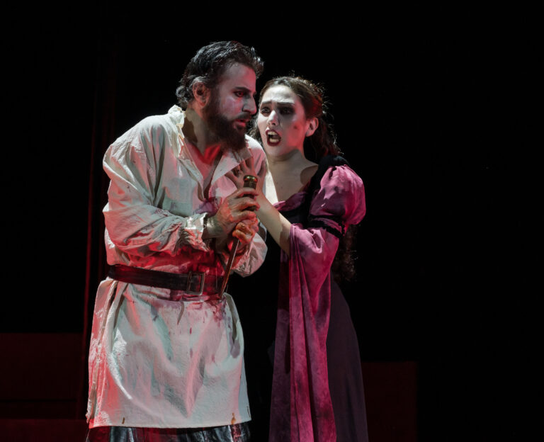 Juventus Lyrica y un Macbeth donde el canto fue rey y la escena peón