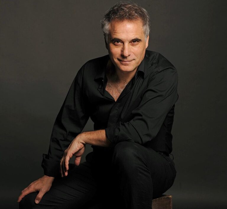 Brunetti y Vanya: entre risas, silencios y Chejov