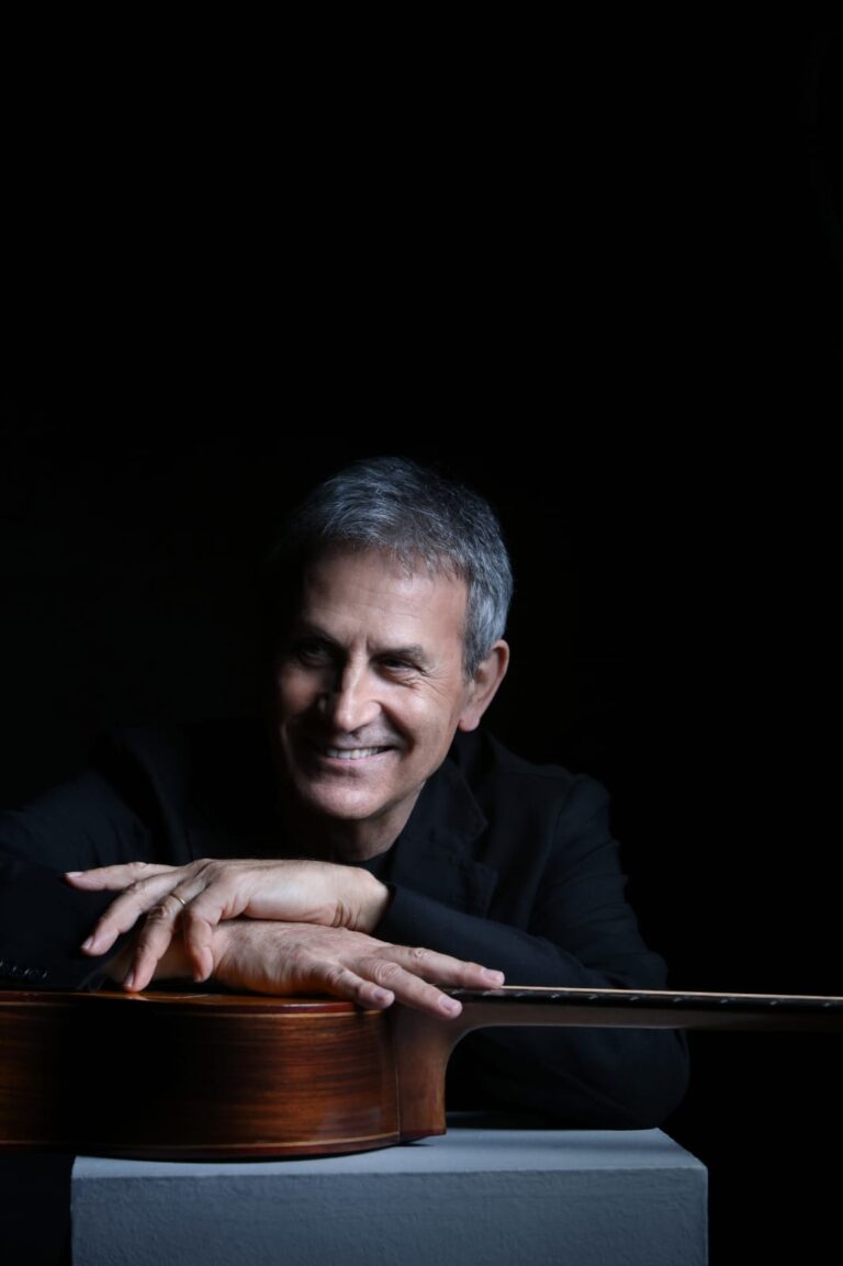George Dalaras: «Emocionado por volver a Buenos Aires, donde la música une generaciones»