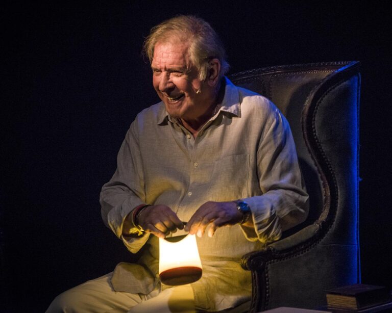 Buenas Palabras: Arturo Puig y un «homenaje secreto»