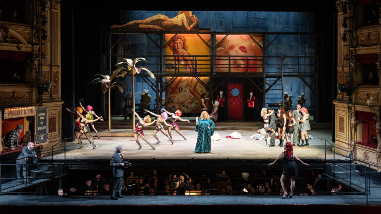 Mahagonny: Weill y Brecht estremecen Trieste