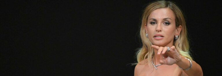 Beatrice Venezi renuncia a La Fenice: crisis interna, polémica mediática