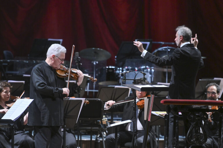 Pinchas Zukerman en el Colón: La sombra de un sonido legendario